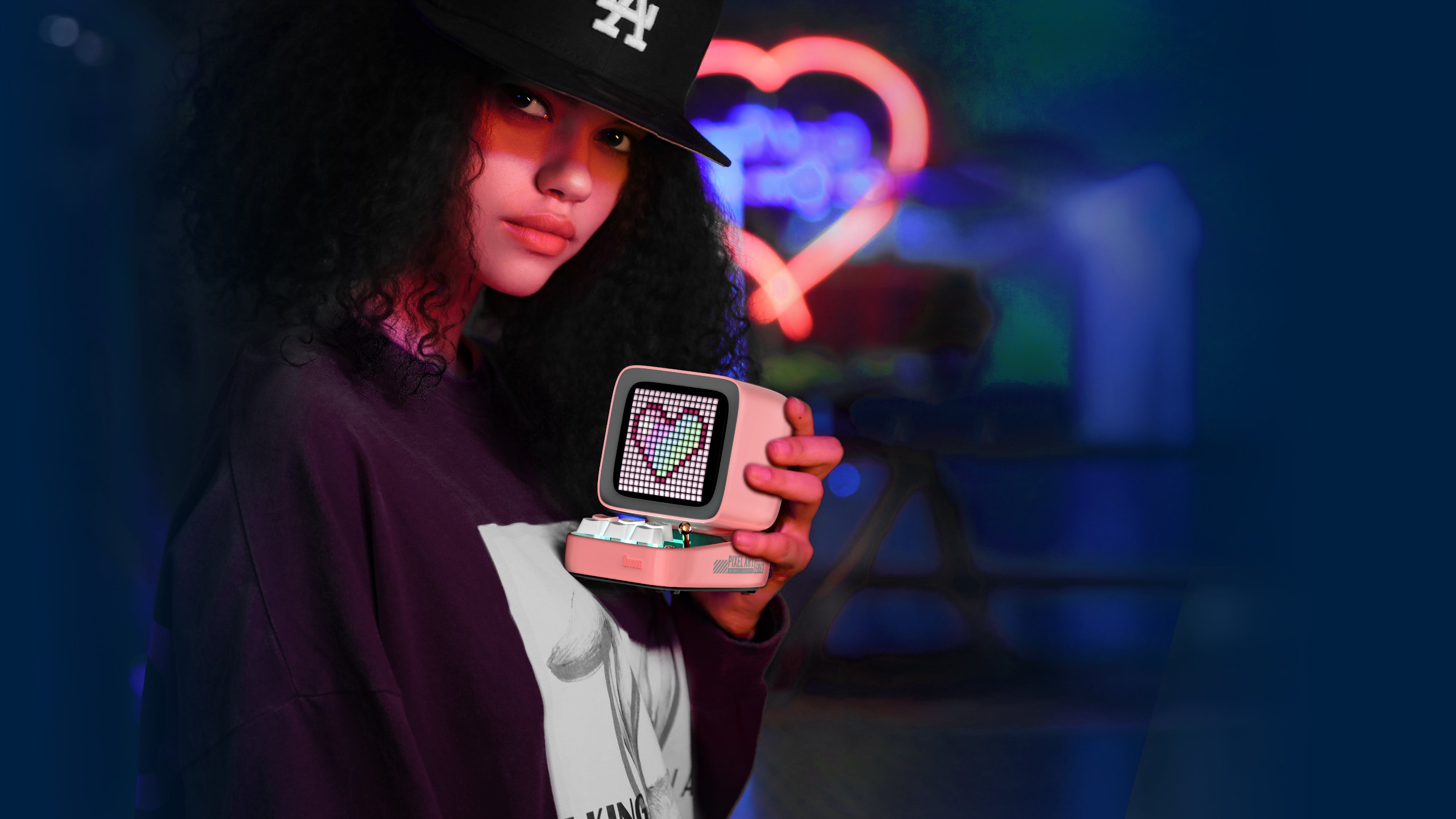 https://divoomstore.com/ – Divoom